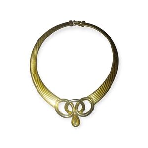 Elegant Gold Necklace